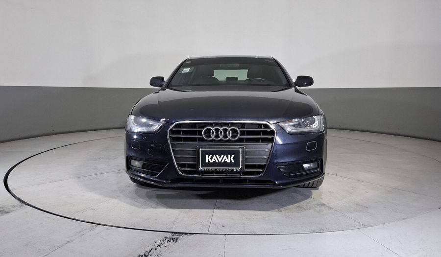 Audi A4 2.0 TFSI LUXURY MULTITRONIC Sedan 2013