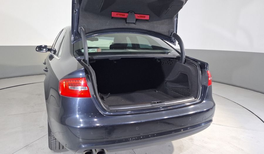 Audi A4 2.0 TFSI LUXURY MULTITRONIC Sedan 2013