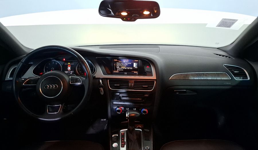 Audi A4 2.0 TFSI LUXURY MULTITRONIC Sedan 2013