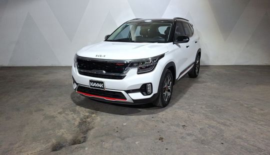2023 • 52,956 km • Automático