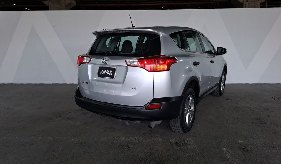 Toyota Rav4 2.5 LE AT Suv 2015