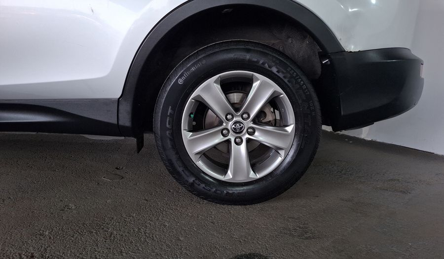 Toyota Rav4 2.5 LE AT Suv 2015