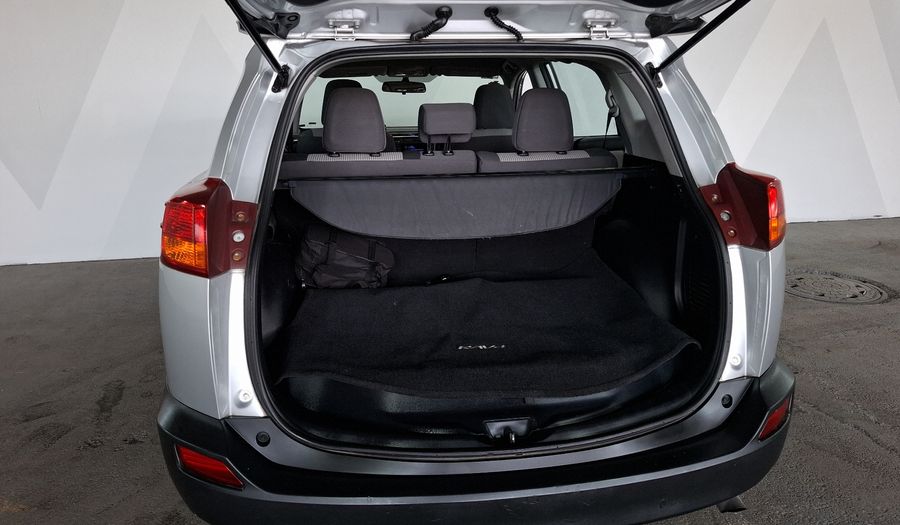 Toyota Rav4 2.5 LE AT Suv 2015