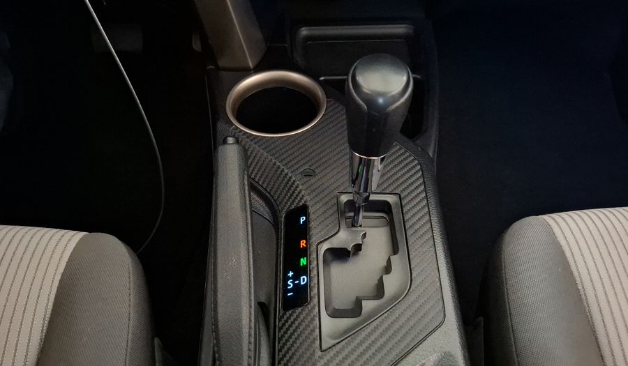 Toyota Rav4 2.5 LE AT Suv 2015