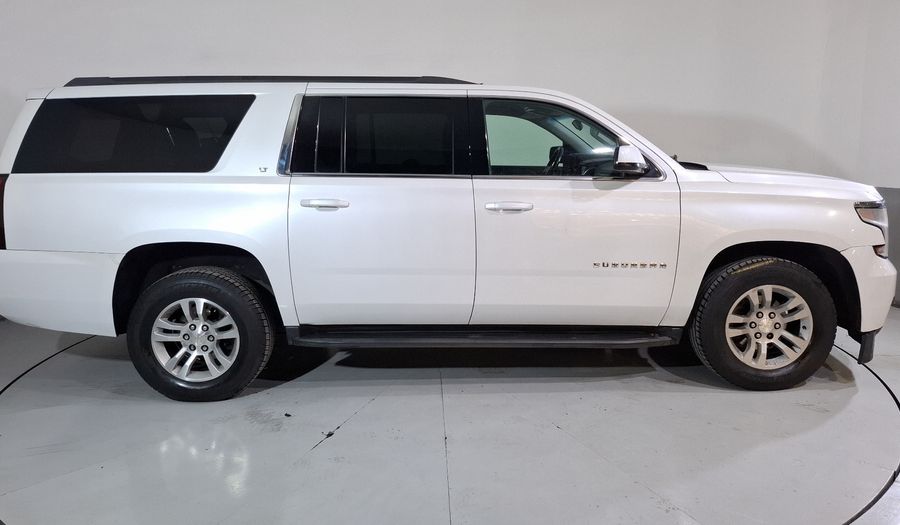 Chevrolet Suburban 5.3 B LT AT Suv 2017