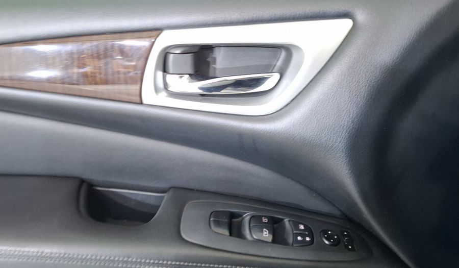 Nissan Pathfinder 3.5 EXCLUSIVE AT 4WD Suv 2015