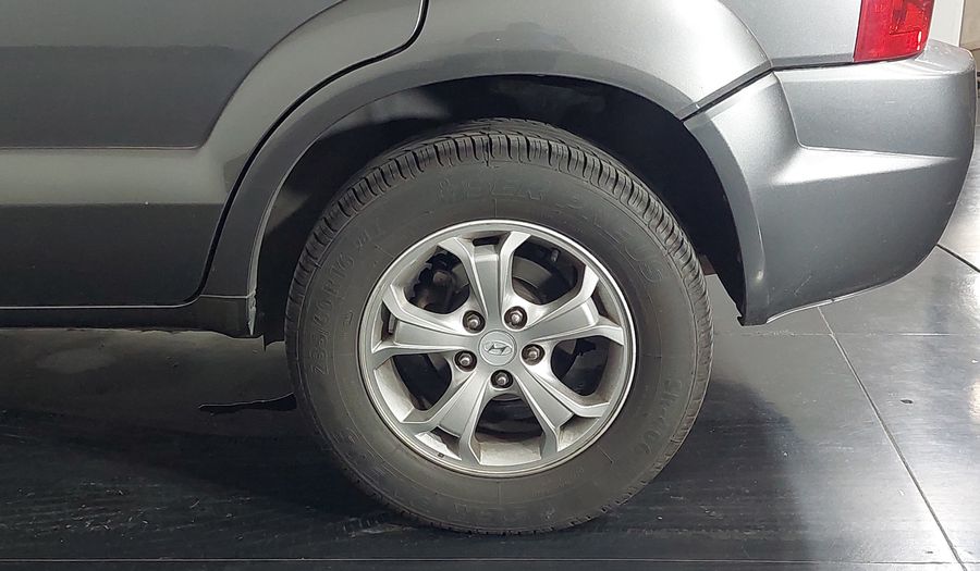Hyundai Tucson 2.0L 16V FLEX GLS AUTO BASE Suv 2016