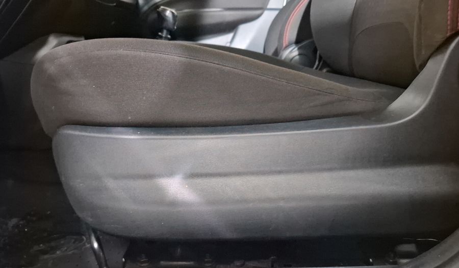 Fiat Uno 1.4 SPORTING Hatchback 2019