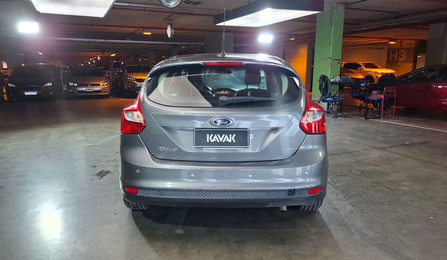 Ford Focus Iii 2.0 SE Hatchback 2015