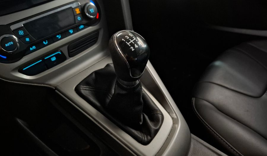 Ford Focus Iii 2.0 SE Hatchback 2015