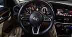 Alfa Romeo Giulia 2.0 TI LUSSO Sedan 2021