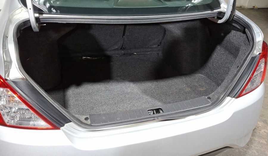 Nissan Versa 1.6 ADVANCE AUTO Sedan 2019
