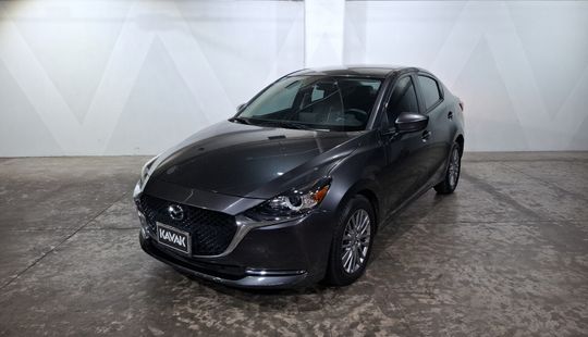 Mazda • Mazda 2