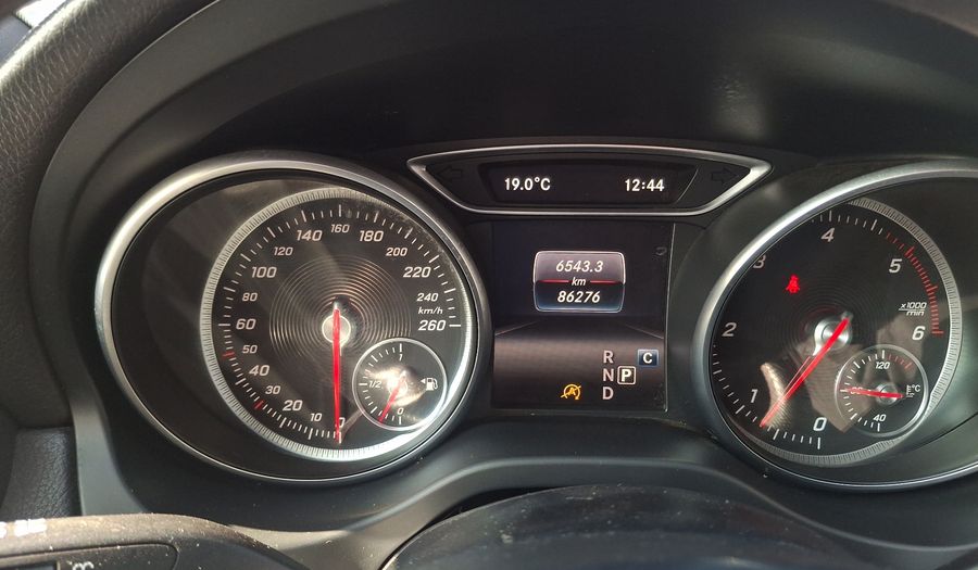 Mercedes Benz Clase Gla 2.1 GLA 220 CDI 4MATIC DCT Suv 2017