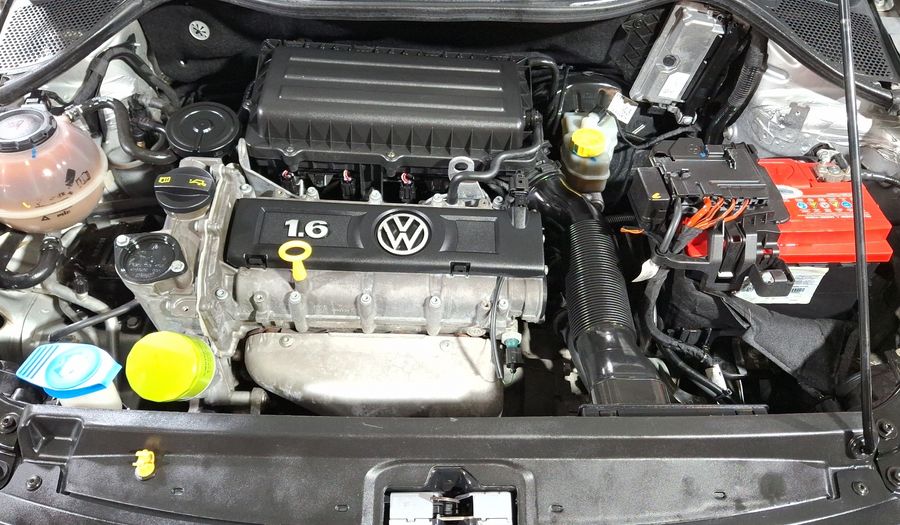 Volkswagen Polo 1.6 COMFORTLINE PLUS Hatchback 2020