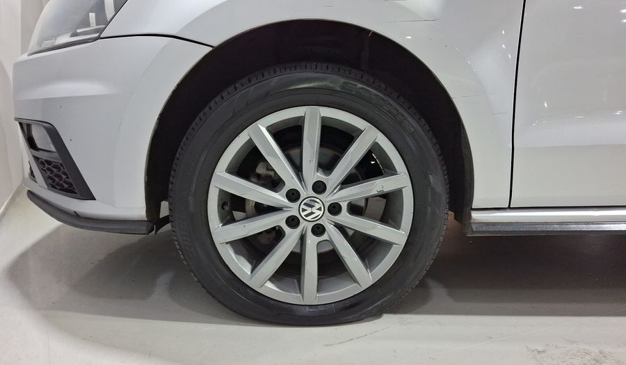 Volkswagen Polo 1.6 COMFORTLINE PLUS Hatchback 2020