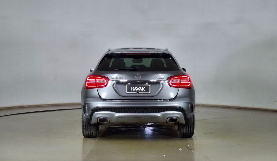 Mercedes Benz Clase Gla 2.0 GLA 250 4MATIC DCT Suv 2014