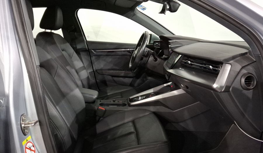 Audi A3 1.4 35 TFSI SELECT AUTO Sedan 2023