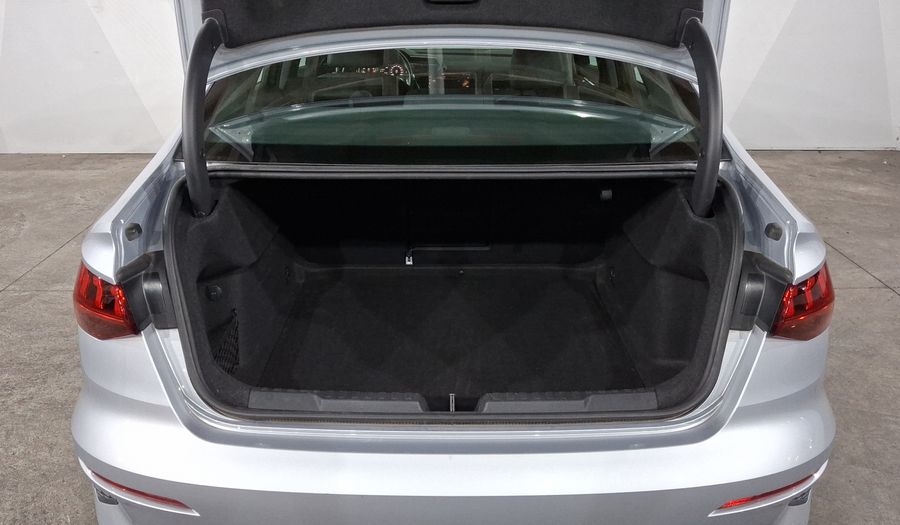 Audi A3 1.4 35 TFSI SELECT AUTO Sedan 2023