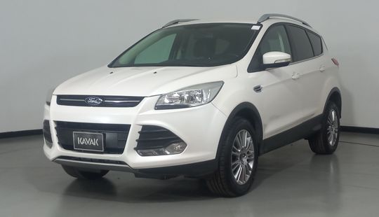Ford • Escape