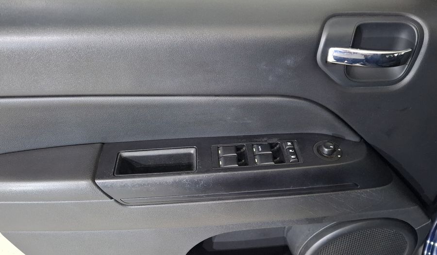 Jeep Compass 2.4 SPORT FWD CVT Suv 2013