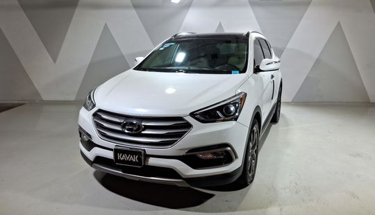 Hyundai • Santa Fe