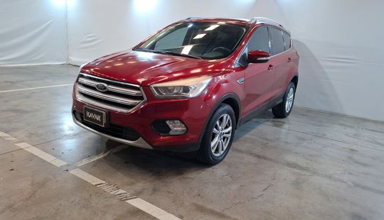 Ford • Escape