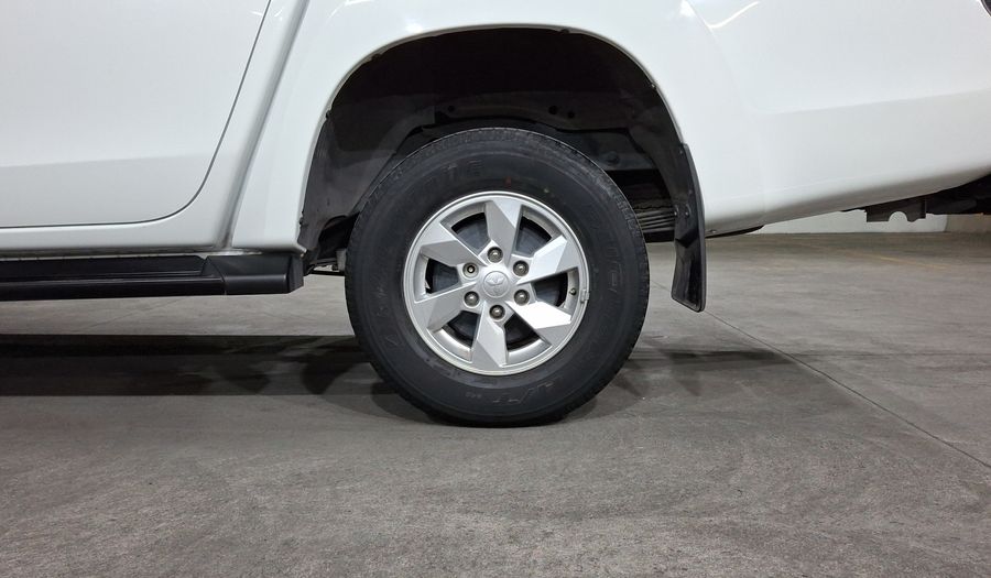 Mitsubishi L200 2.4 GLX GASOLINA Pickup 2023