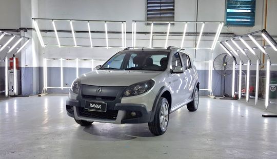 Renault • Sandero Stepway