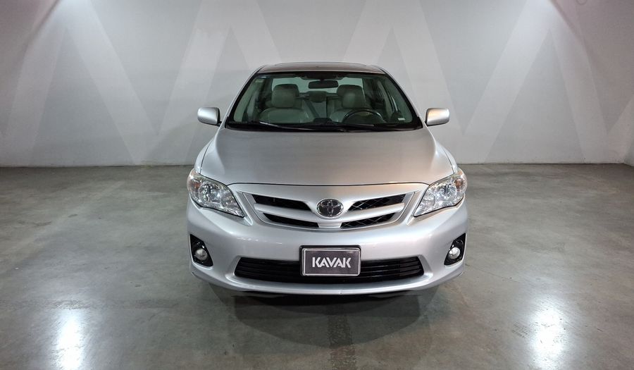 Toyota Corolla 1.8 XLE AT W/SR Sedan 2012
