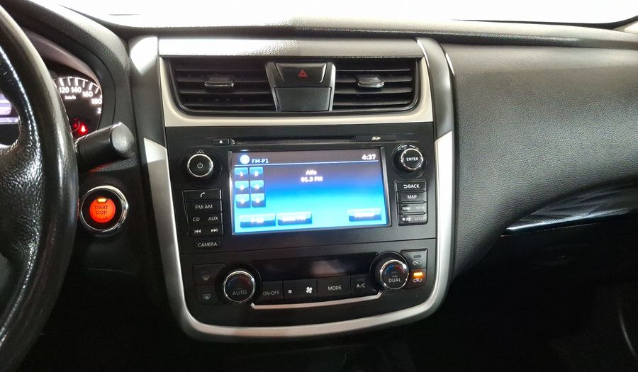 Nissan Altima 2.5 ADVANCE NAVI CVT Sedan 2017