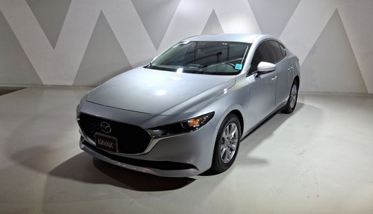 Mazda • Mazda 3