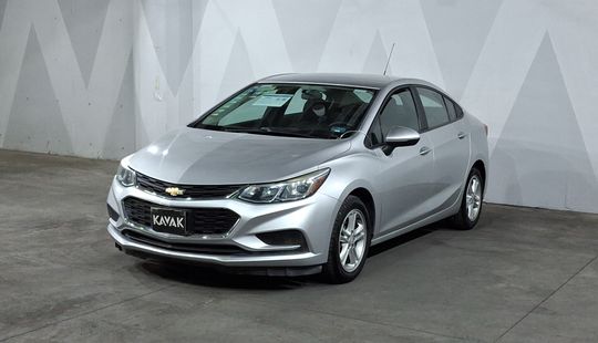 Chevrolet • Cruze