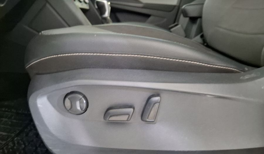 Volkswagen Taos 1.4 TSI COMFORTLINE AUTO Suv 2021