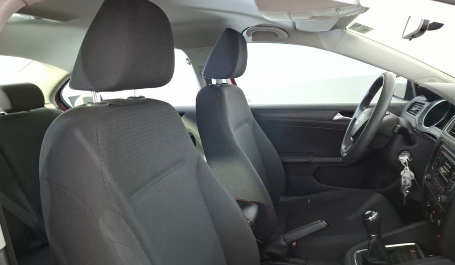 Volkswagen Jetta 2.0 MT Sedan 2017