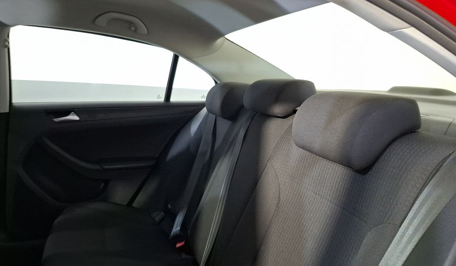 Volkswagen Jetta 2.0 MT Sedan 2017