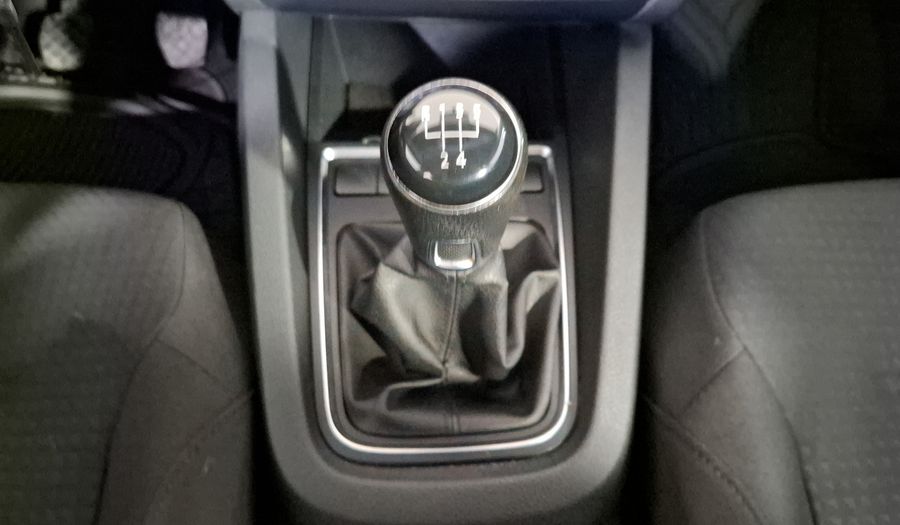 Volkswagen Jetta 2.0 MT Sedan 2017