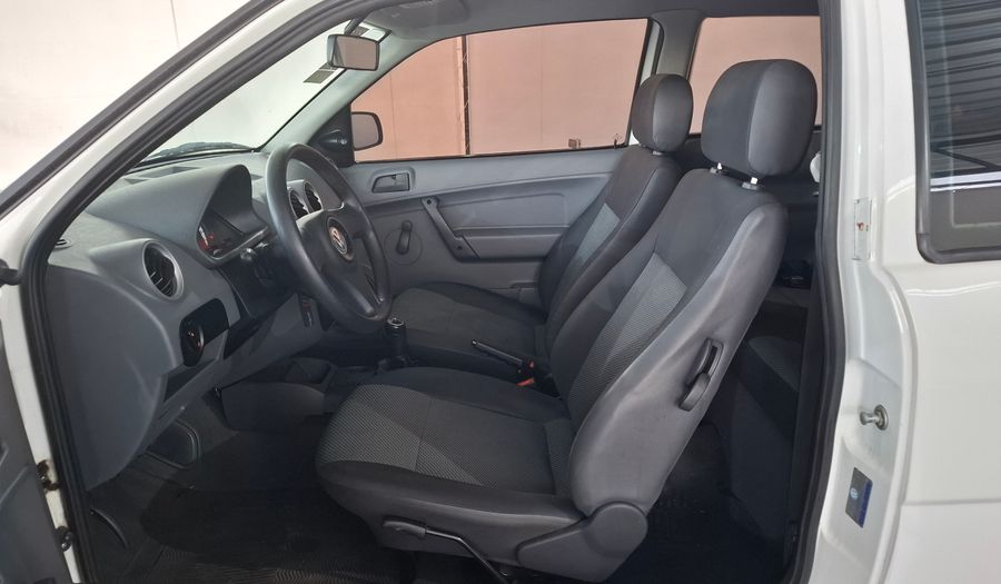 Volkswagen Gol 1.4 POWER Hatchback 2012