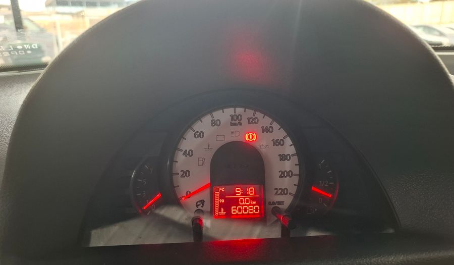 Volkswagen Gol 1.4 POWER Hatchback 2012