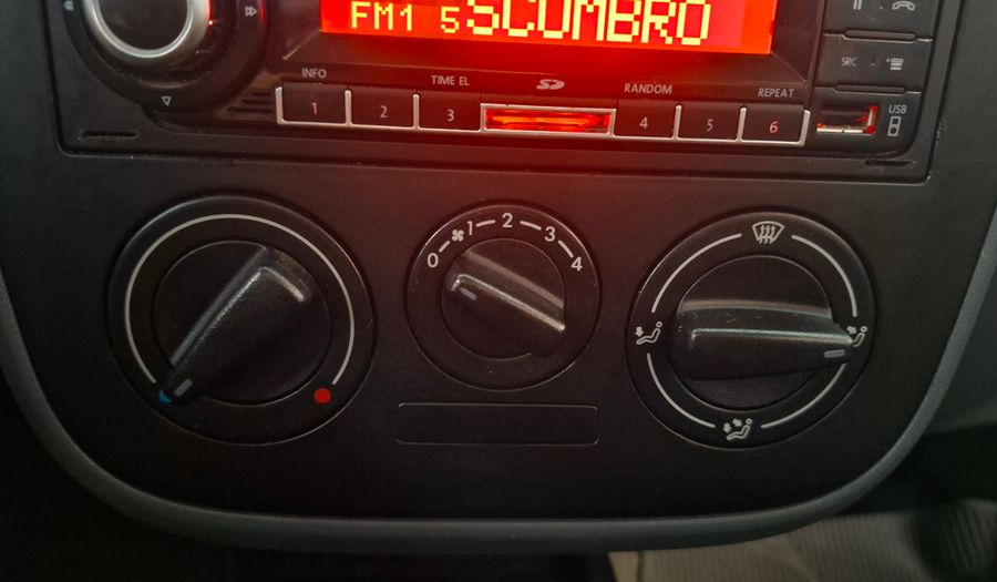 Volkswagen Gol 1.4 POWER Hatchback 2012