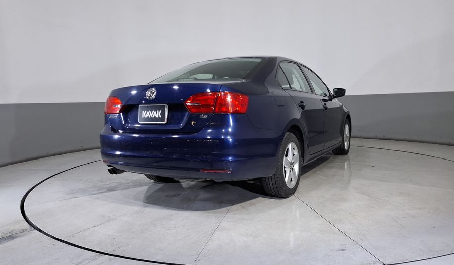 Volkswagen Jetta 2.5 STYLE ACTIVE TIPTRONIC Sedan 2013