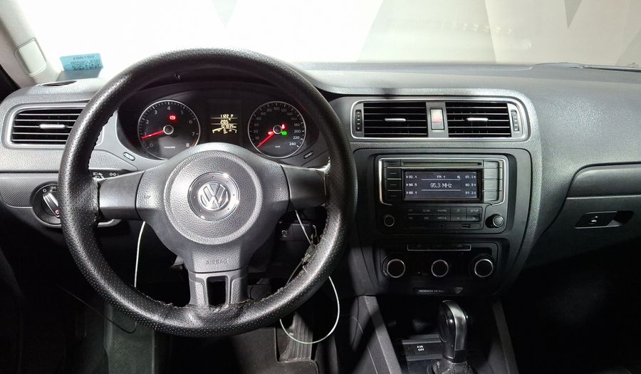 Volkswagen Jetta 2.5 STYLE ACTIVE TIPTRONIC Sedan 2013