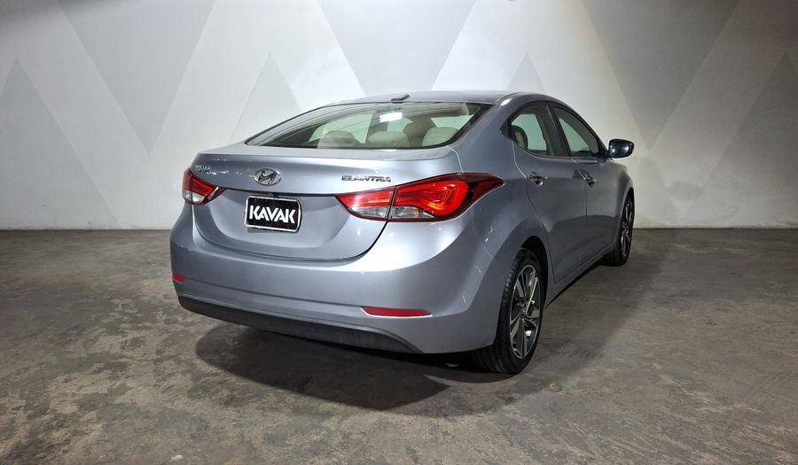 Hyundai Elantra 1.8 LIMITED TECH NAVI AT Sedan 2016