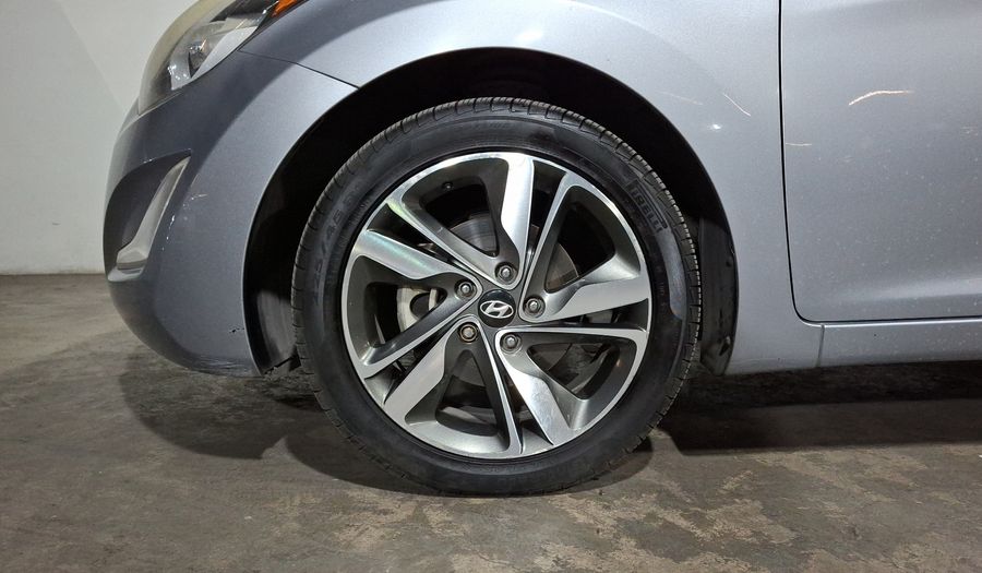 Hyundai Elantra 1.8 LIMITED TECH NAVI AT Sedan 2016