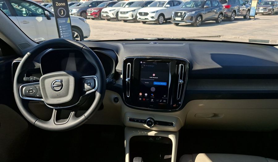 Volvo Xc40 2.0 B4 MHEV PLUS AUTO Suv 2024