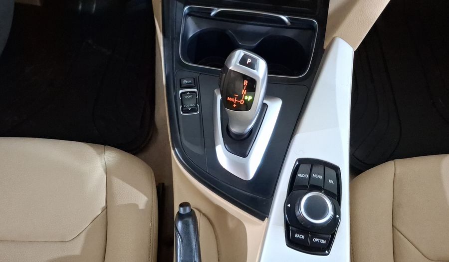 Bmw Serie 3 2.0 320IA AUTO Sedan 2017