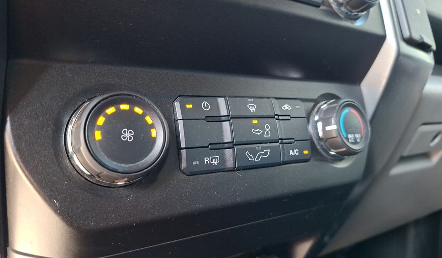 Ford F-150 3.3 XLT AUTO DOUBLE CAB Pickup 2021
