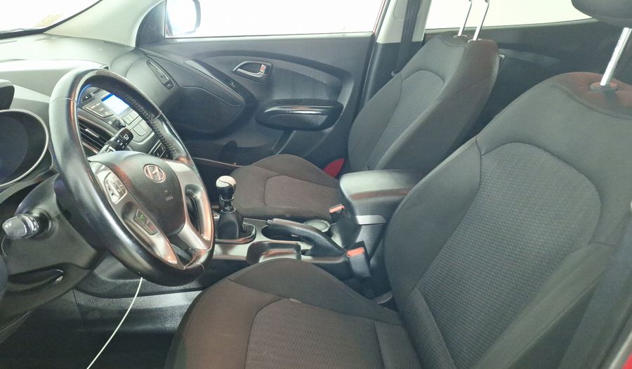 Hyundai Tucson 2.0 GL AC 2AB Suv 2015