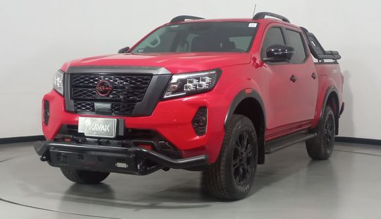 Nissan • Frontier