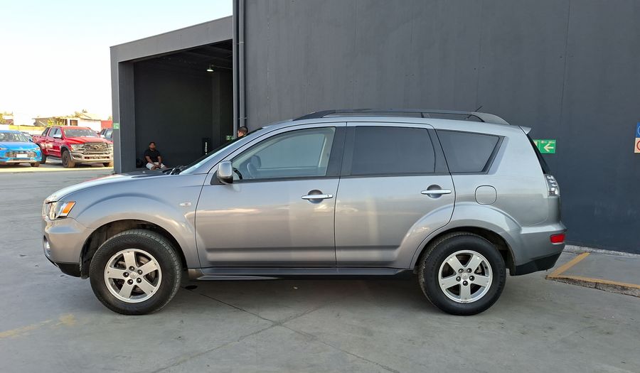 Mitsubishi Outlander 2.4 GLX CVT 4WD Suv 2014